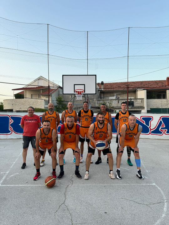 Dan raslinske košarke obilježen utakmicom veterana domaćeg kluba i Šibenke