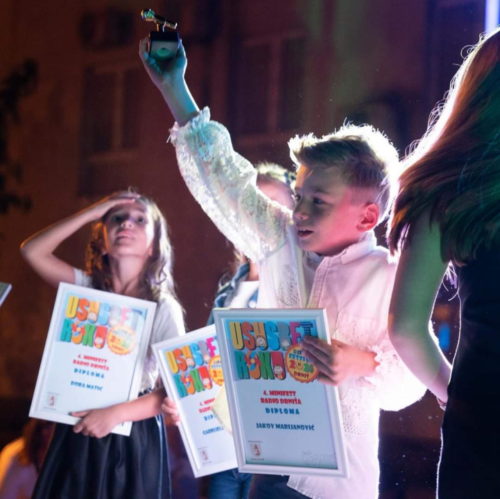 Jakov Marjanović s Rim Tim Tagi Dim pobjednik Minifesta Radio Drniša
