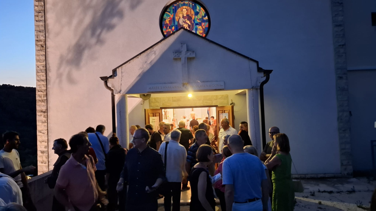 Predstavljena knjiga Josipa Paića 'Škola u Rupama'