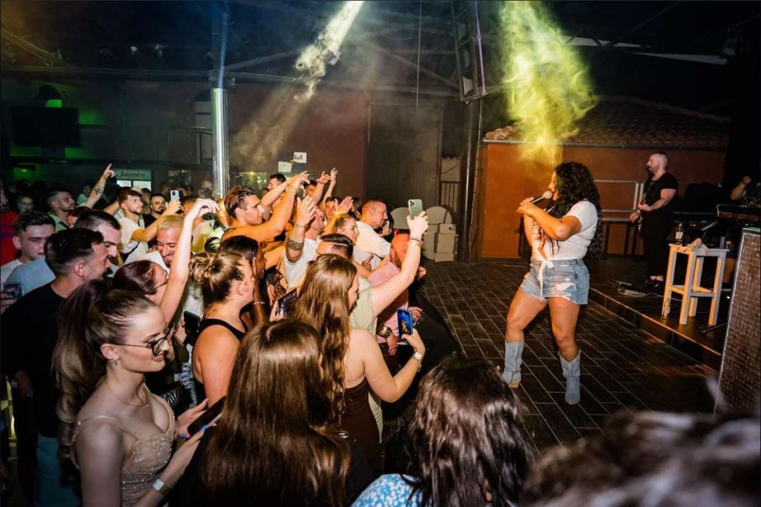 Kraljica turbo folka Stoja dolazi u Haciendu 