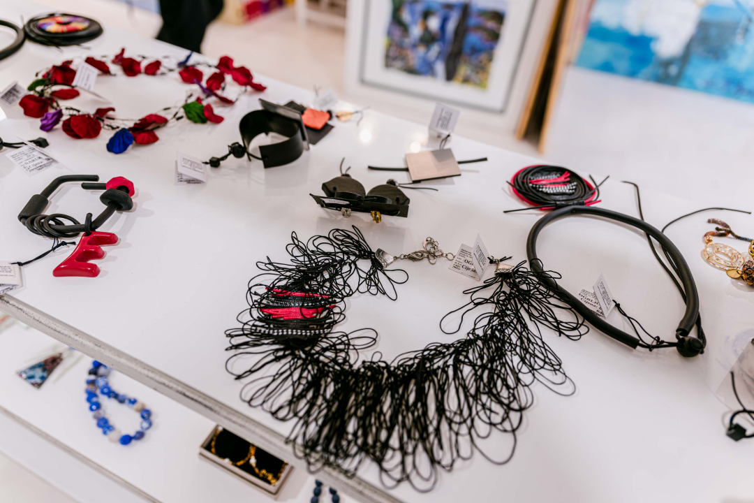 Odabrane slike Ede Murtića i Đure Pulitike ovog su mjeseca povoljnije u Galeriji Juraj Dalmatinac 