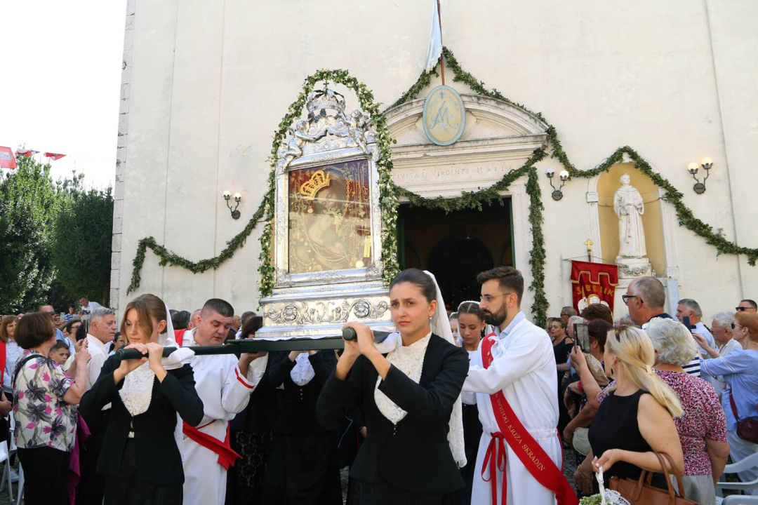 Skradinjani danas proslavili blagdan Male Gospe