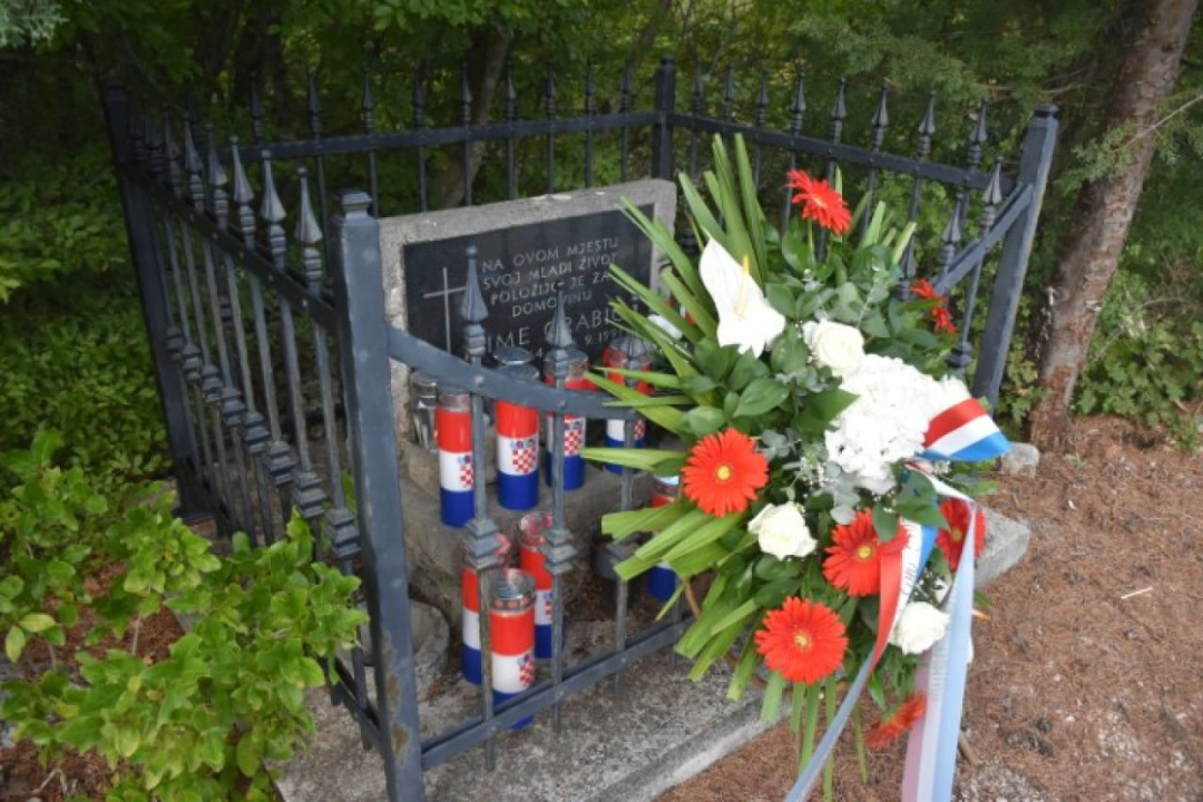 U Puljanima i Oklaju obilježena 33. godišnjica početka agresije na Prominu