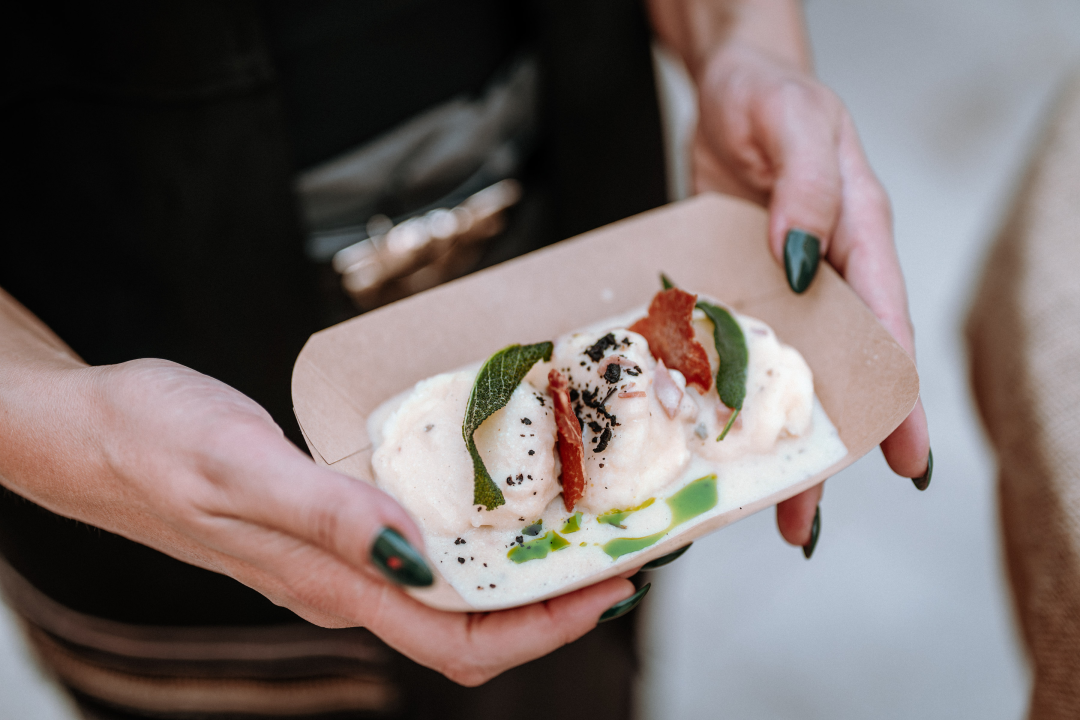 Održana druga eno-gastro manifestacija po redu 'Taste like... Skradin, Drniš, Bilice': Tradicionalna jela na moderan način