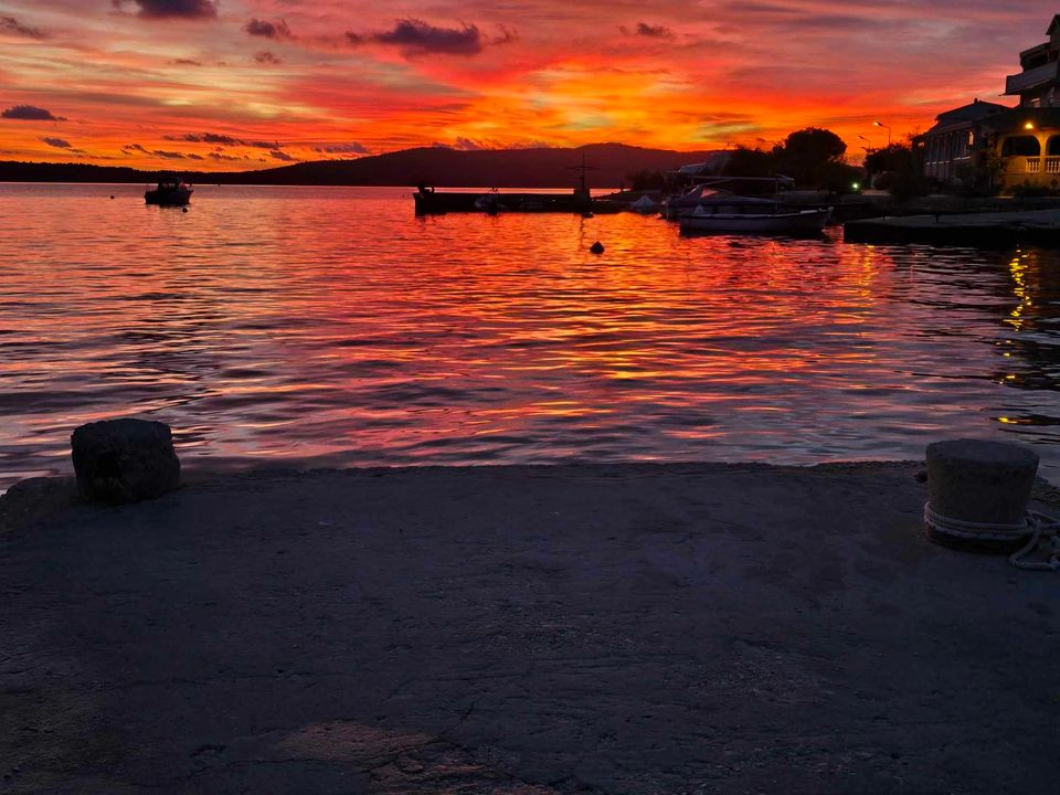 Bajkoviti prizori zalaska sunca iz Brodarice oduzimaju dah