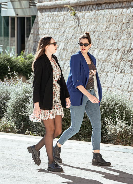 Baloneri, sakoi i traper: Evo što su sve ovotjedne trendseterice nosile u điru po gradu