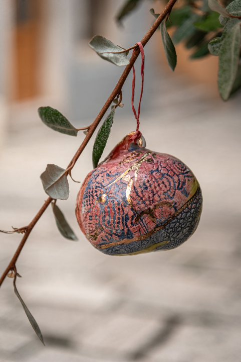 Božić je stigao u Galeriju Juraj Dalmatinac: Pronađite unikatne umjetnine i darove!