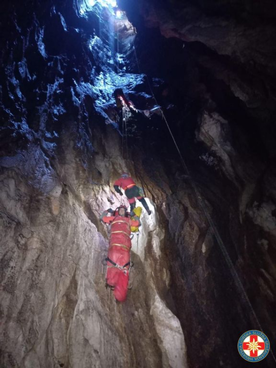 Šibenski HGSS s kolegama iz BiH na zajedničkoj speleo vježbi pokazali visoki nivo spremnosti