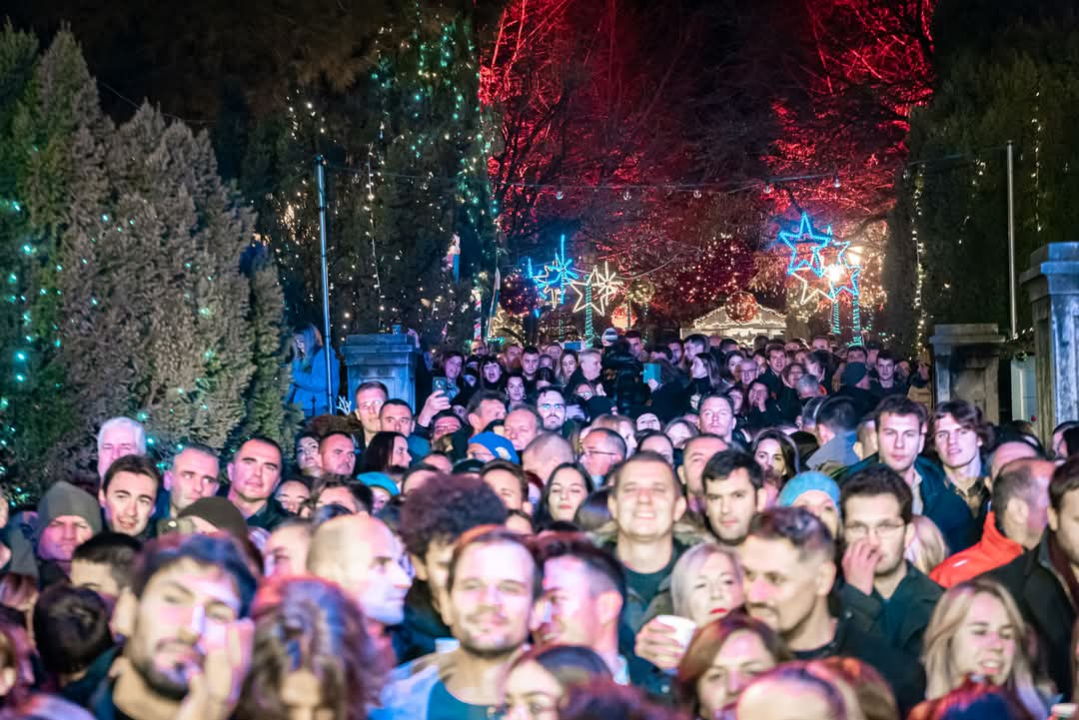 Gibonni u Parku spektakularno otvorio glazbeni program Adventure. Pogledajte kako je bilo