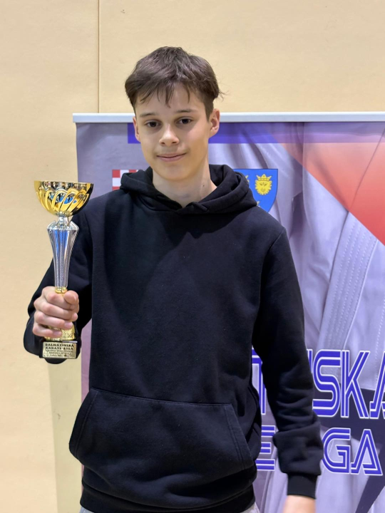 Vodički Okit ponovno najbolji karate klub u Dalmaciji