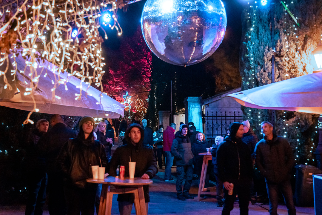 Kninski The Alibor zagrijao sinoć šibensku publiku u Parku
