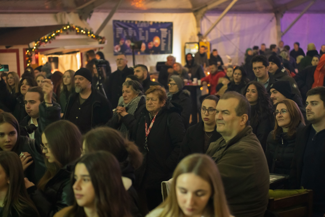  KNINci i BliZter oduševili publiku na kninskom Adventu