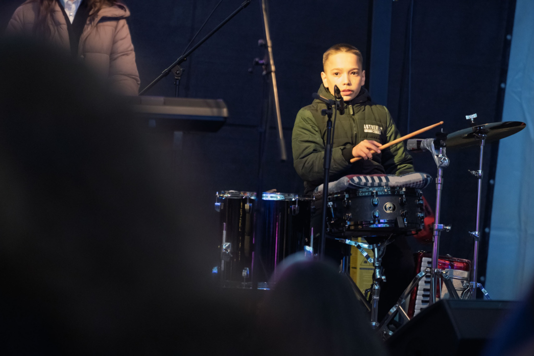  KNINci i BliZter oduševili publiku na kninskom Adventu