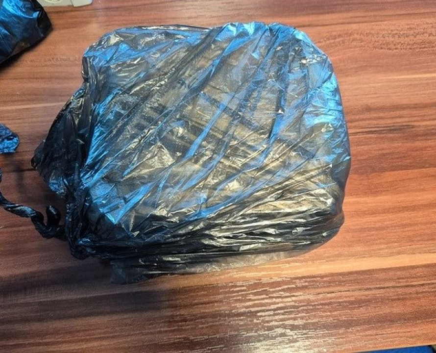 Kakav ulov! Preko granice pokušao prenijeti više od 140.000 eura