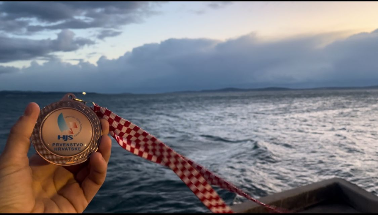 Jedriličar Šibenika Milan Vujasinović brončani na Prvenstvu Hrvatske u Splitu