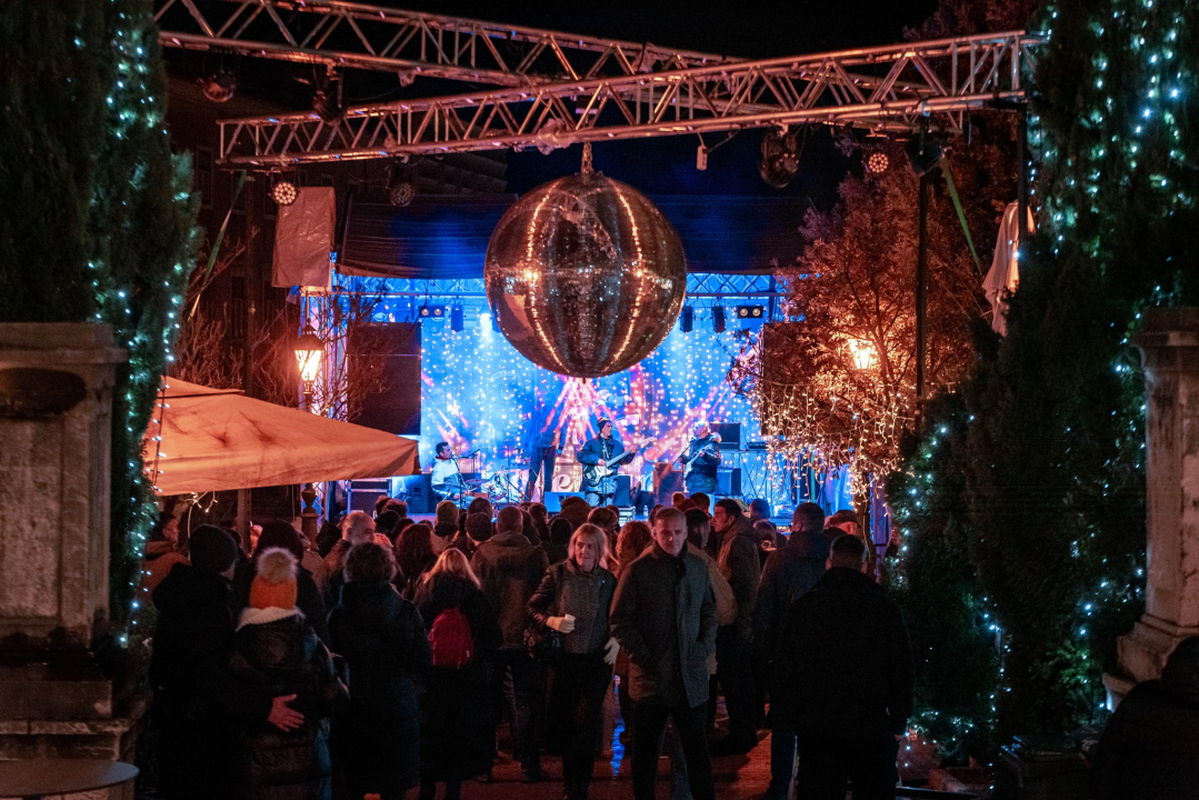 Šo!Mazgoon napunio park i rasplesao publiku na Adventuri