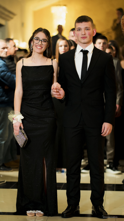 Zavirite na blještavi maturalni ples Prometno-tehničke škole Šibenik (1)