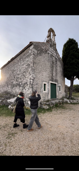 ‘Tišnjanskom ulicom prolazim’: Upoznajte povijest Tisnog kroz tematske šetnje
