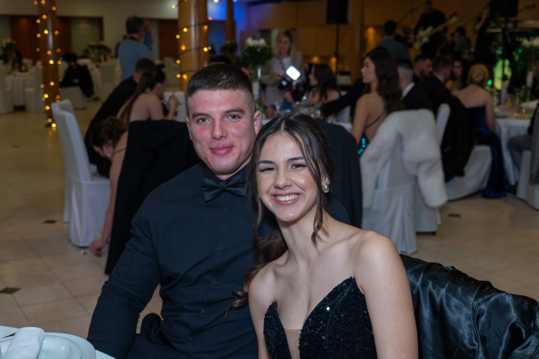 Zavirite na maturalni ples šibenske Medicinske škole (2)