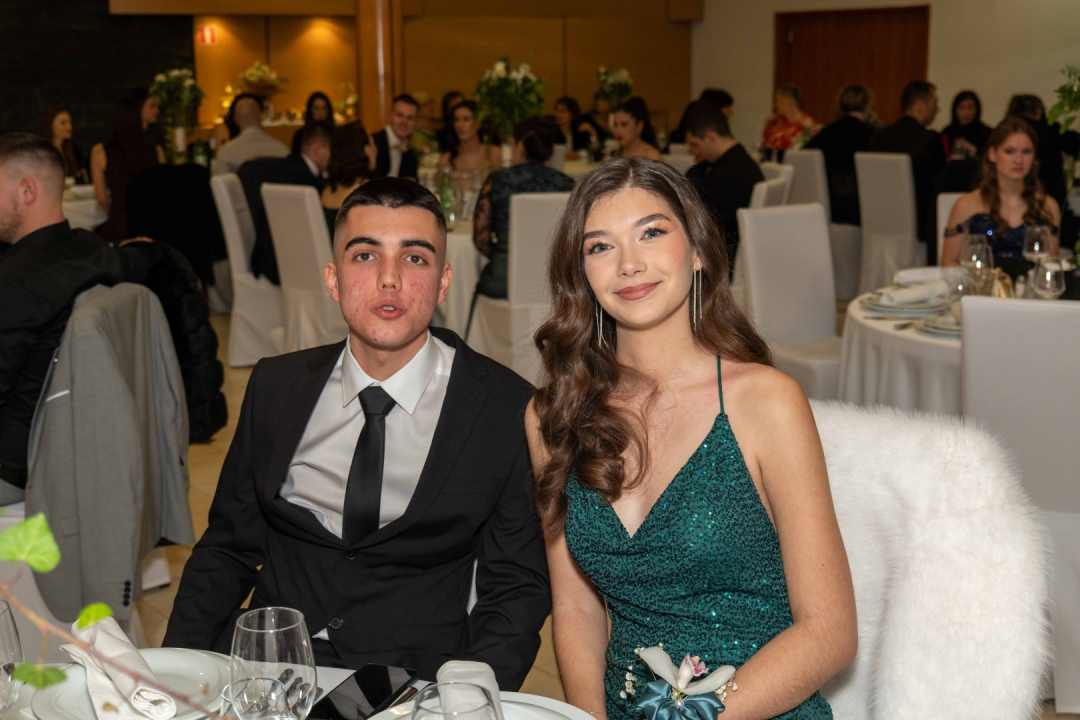 Zavirite na maturalni ples šibenske Medicinske škole (2)