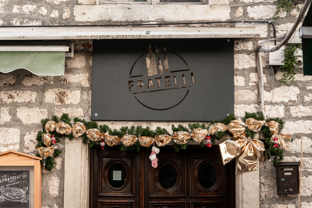 FOTO Proslavite Dan žena s omiljenim društvom u pizzeriji Fratelli!