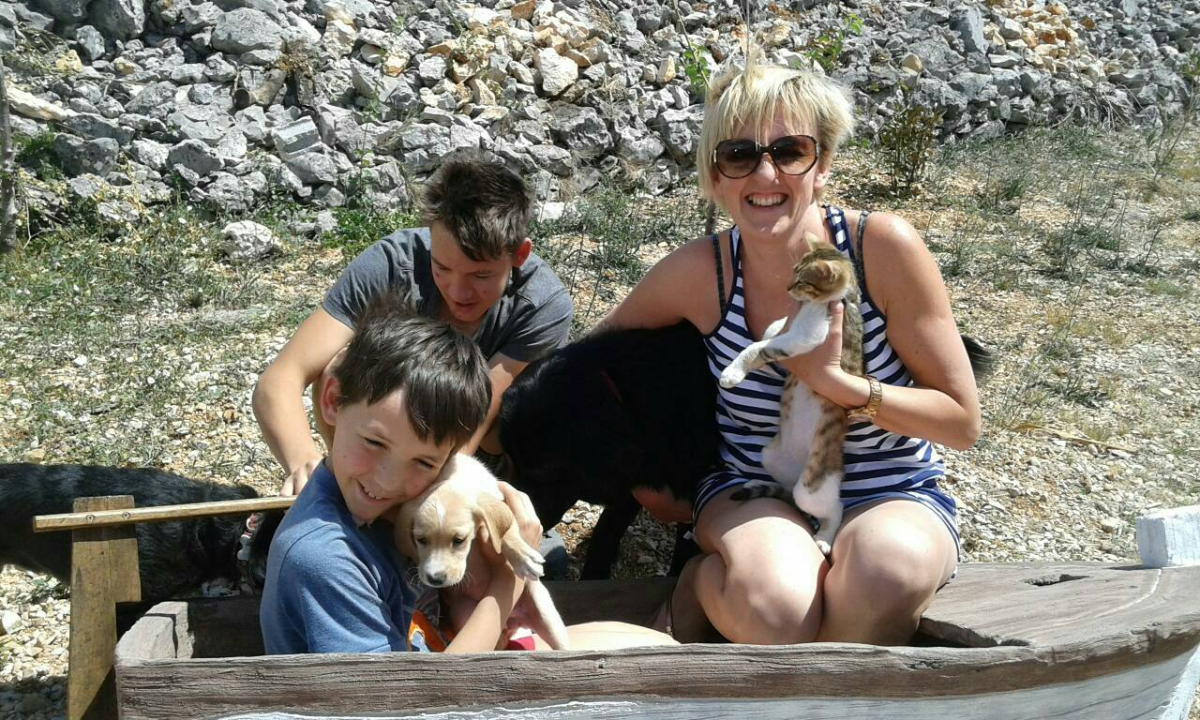 Ivana Šimac Mehić bila je 22 godine medicinska sestra, a sada je uspješna i sretna poduzetnica na svom OPG -u 