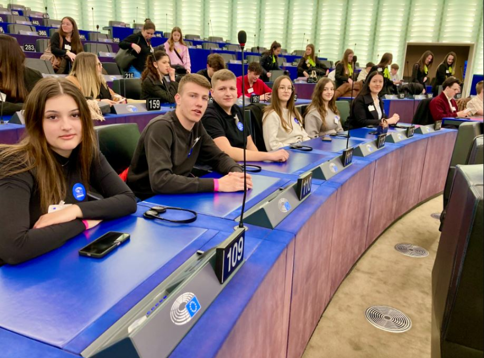 Ambasadori Europskog parlamenta iz Knina i Drniša posjetili Strasbourg