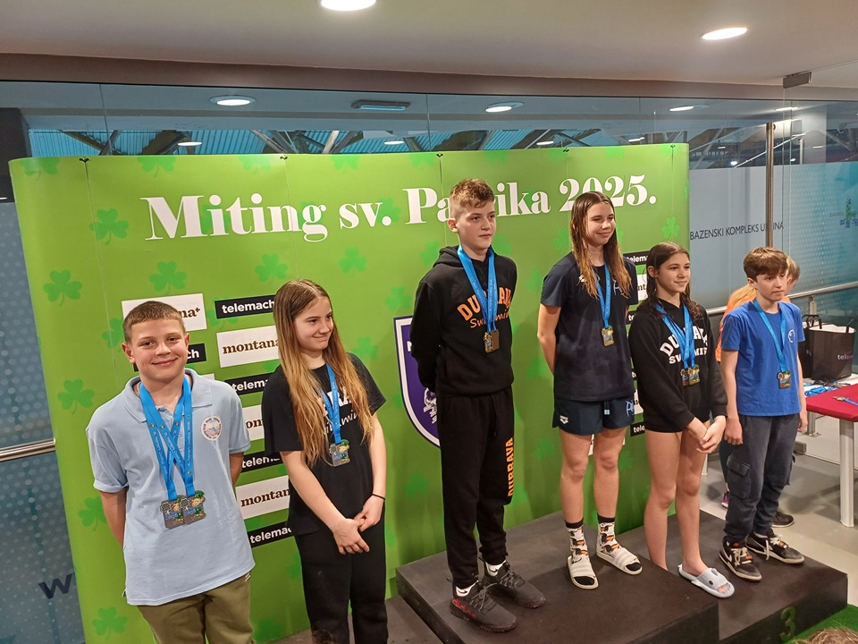 FOTO: Plivači Mora na 'Svetom Patriku': Badurina srebrni, Džepina brončani u poretku kombiniranih disciplina