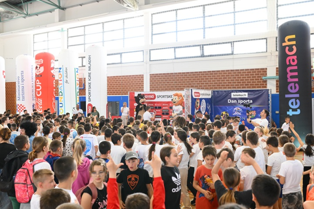 FOTO: Plamen Sportskih igara mladih dolazi u Šibenik