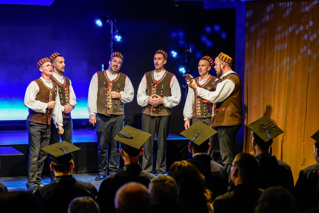 Promovorani inženjeri prvostupnici energetskih tehnologija u Kući umjetnosti Arsen