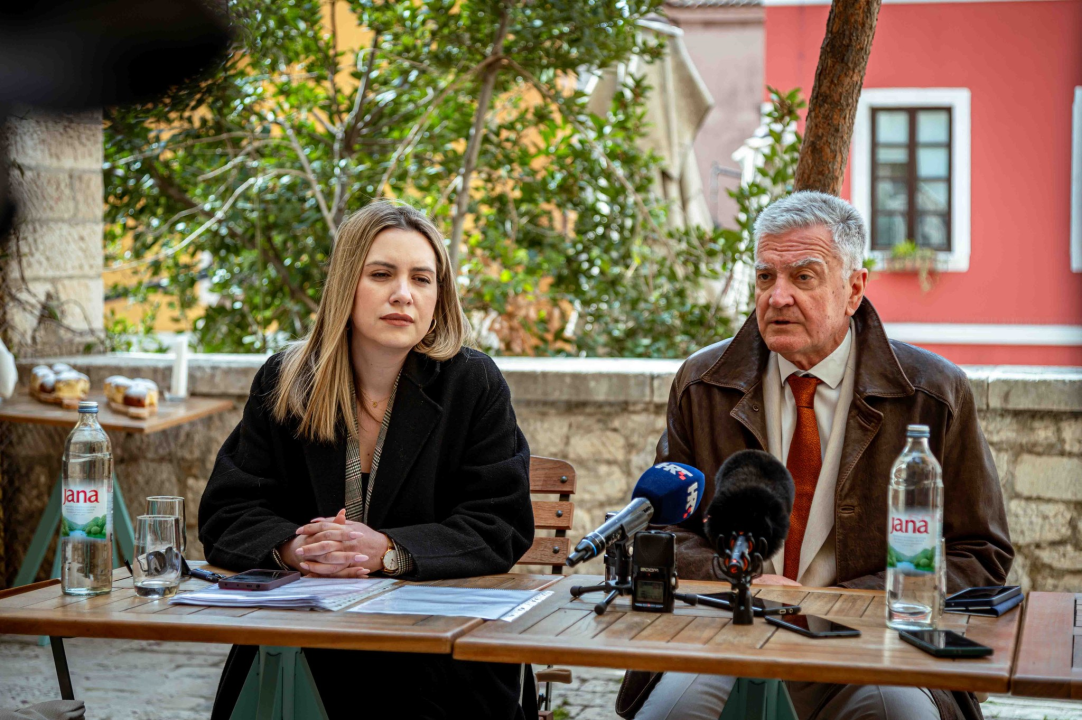 Grad Šibenik sufinancira obnovu fasada, krovišta i stolarije: Potpisani ugovori sa stanovnicima stare gradske jezgre