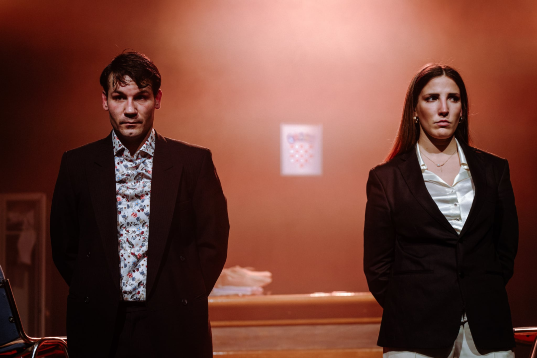 'Prigode beru jagode': Poslastica šibenskog HNK privukla velik broj zaljubljenika u kazalište