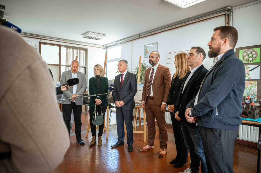 Osnovnoškolci u Ražinama i Vrpolju do 2028. godine dobit će potpuno nove škole, još dvije će biti nadograđene