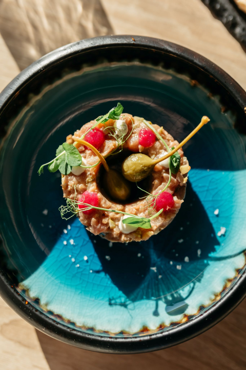 Gastro raj uz more: Bistro & Bar Pomalo ponovno otvara svoja vrata za nadolazeću sezonu