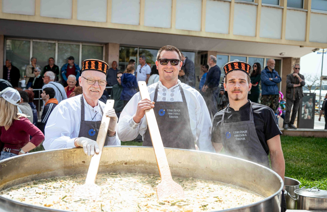 Uskršnji doručak u Šibeniku