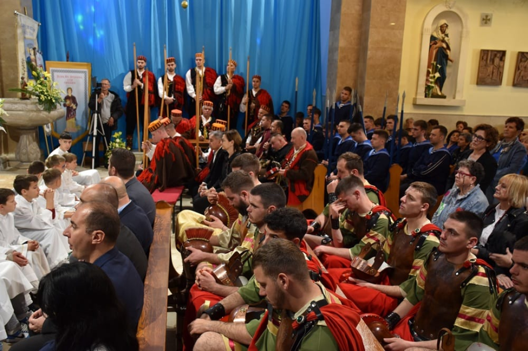 Mirlovićke žudije na festivalu u Opuzenu