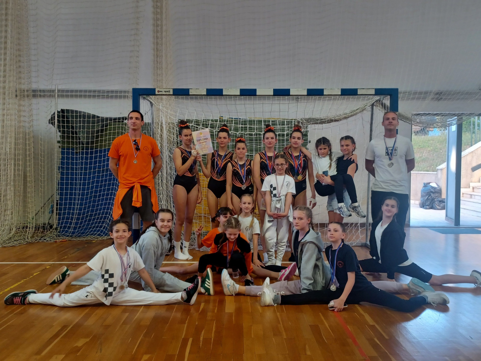 Gimnastičarke Dišpeta uspješne na natjecanju u Dubrovniku