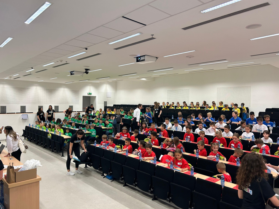 FOTO: Malci Genijalci iz Šibenika rasturili Državno natjecanje iz mentalne aritmetike i matematike