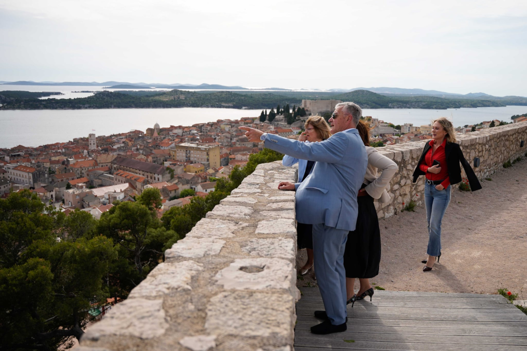 Ministrica zdravstva Irena Hrstić posjetila OB Šibenik: Iskazala podršku projektu izgradnje nove bolnice