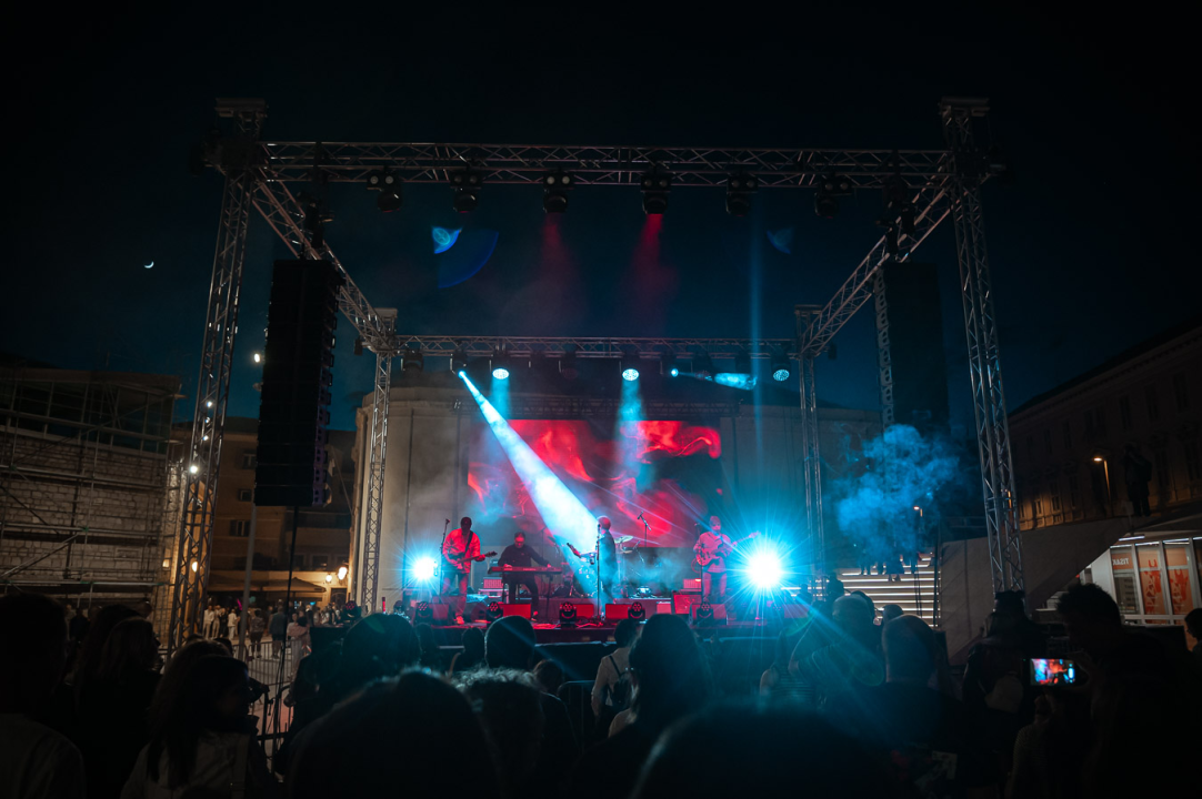 Gimazijalke i Dalmatino na Poljani 