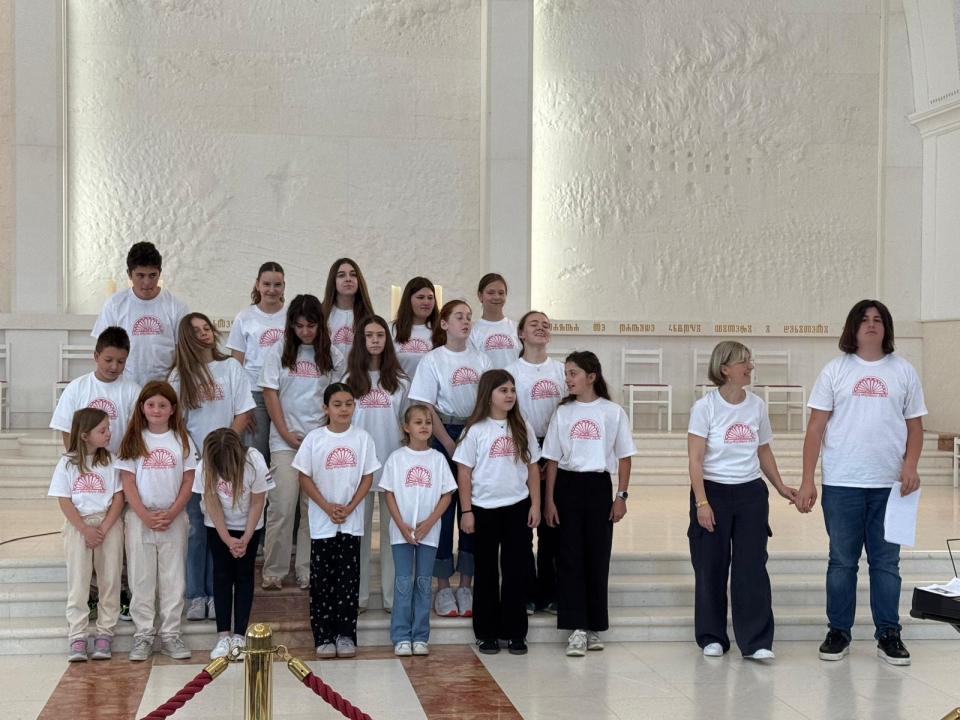 Dječji župni zborovi iz Murtera, Bilica, Knina i Šibenika nastupili na 'Zlatnoj harfi' u Udbini