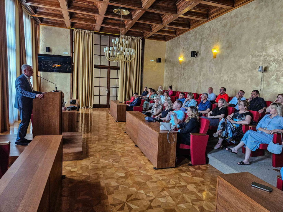 Hrvatska udruga ravnatelja osnovnih škola sastala se u Šibeniku