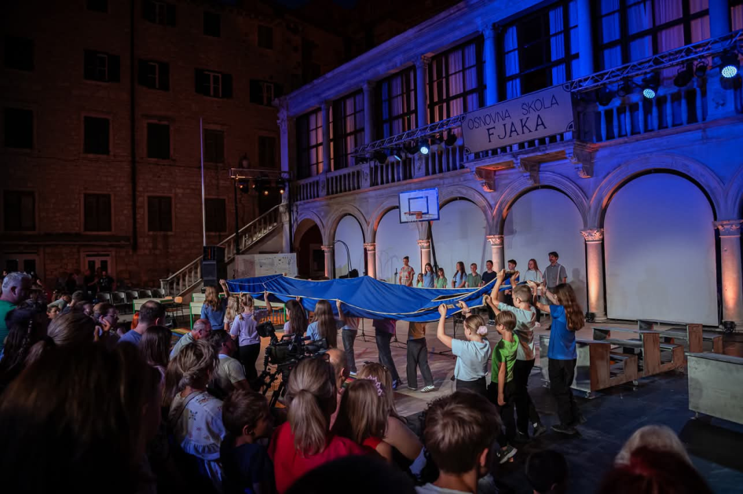 Održana generalna proba: Svečano otvaranje 65. MDF-a u Šibeniku uz mjuzikl, vatromet i feštu do ranih jutarnjih sati