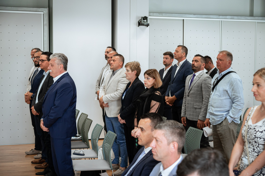 FOTO Ante Galić predsjednik Županijske skupštine, Baranović i Gulam potpredsjednici. Potonjeg Petrina nazvao izdajnikom: 'To je talog i gnjida društva'