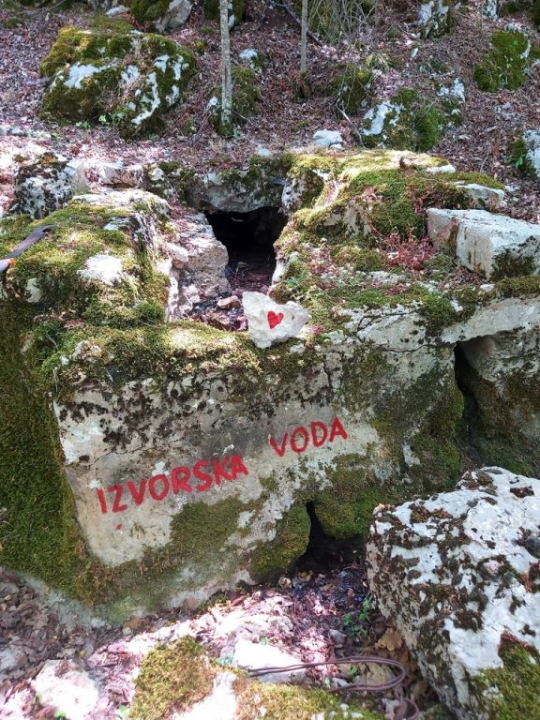 'Mihovilci' obnovili markacije na Kijevskom Kozjaku