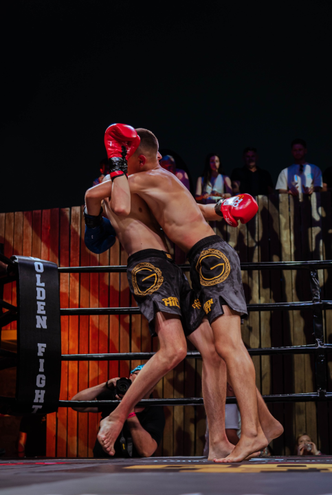 FOTO 'Golden Fight 9': Makelja zadržala titulu protiv jake protivnice, Šibenčani obranili tvrđavu