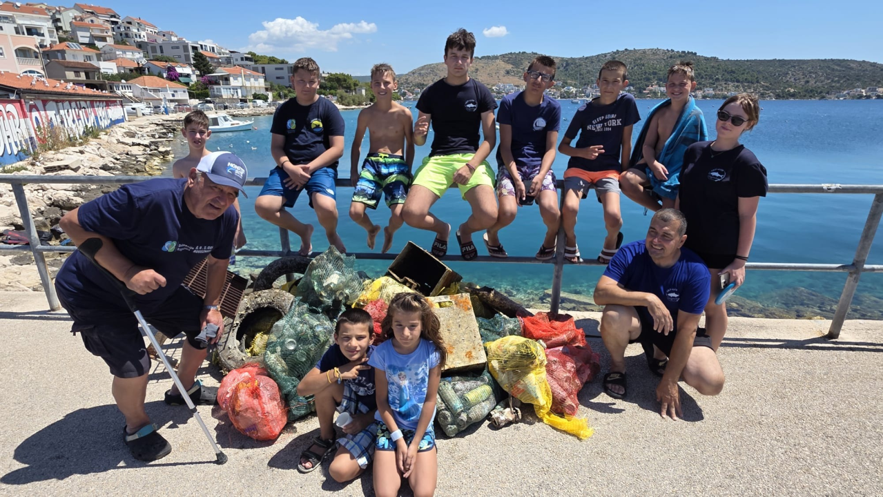 Zajedno za čisto more: Sportsko društvo Gof čistilo morsko dno Rogoznice