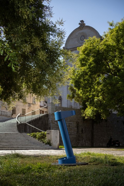 Šibenik postavio deset novih gradskih česmi čiji dizajn potpisuje Ante Filipović Grčić