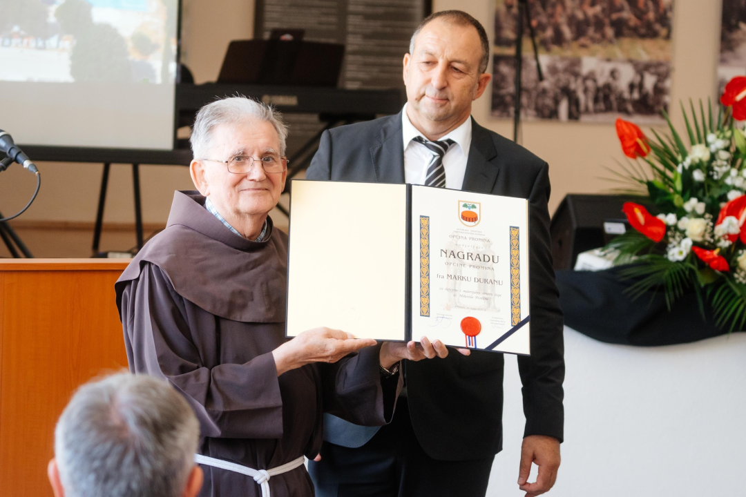 Svečano obilježen Spomendan na poginule branitelje i 142. obljetnica Općine Promina 
