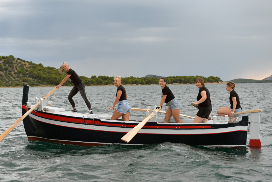 Održana ženska veslačka regata u Betini: Pogledajte koje su ekipe bile najbolje